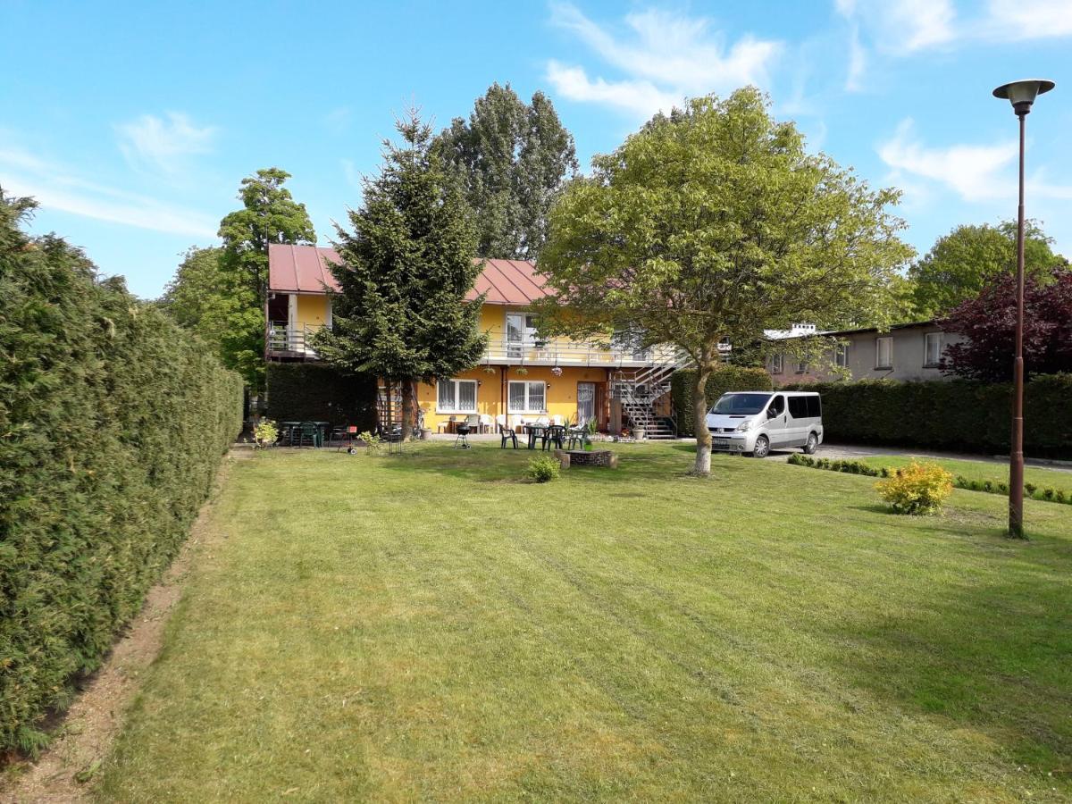 Bed and Breakfast Dom Joanna à Dziwnów Extérieur photo