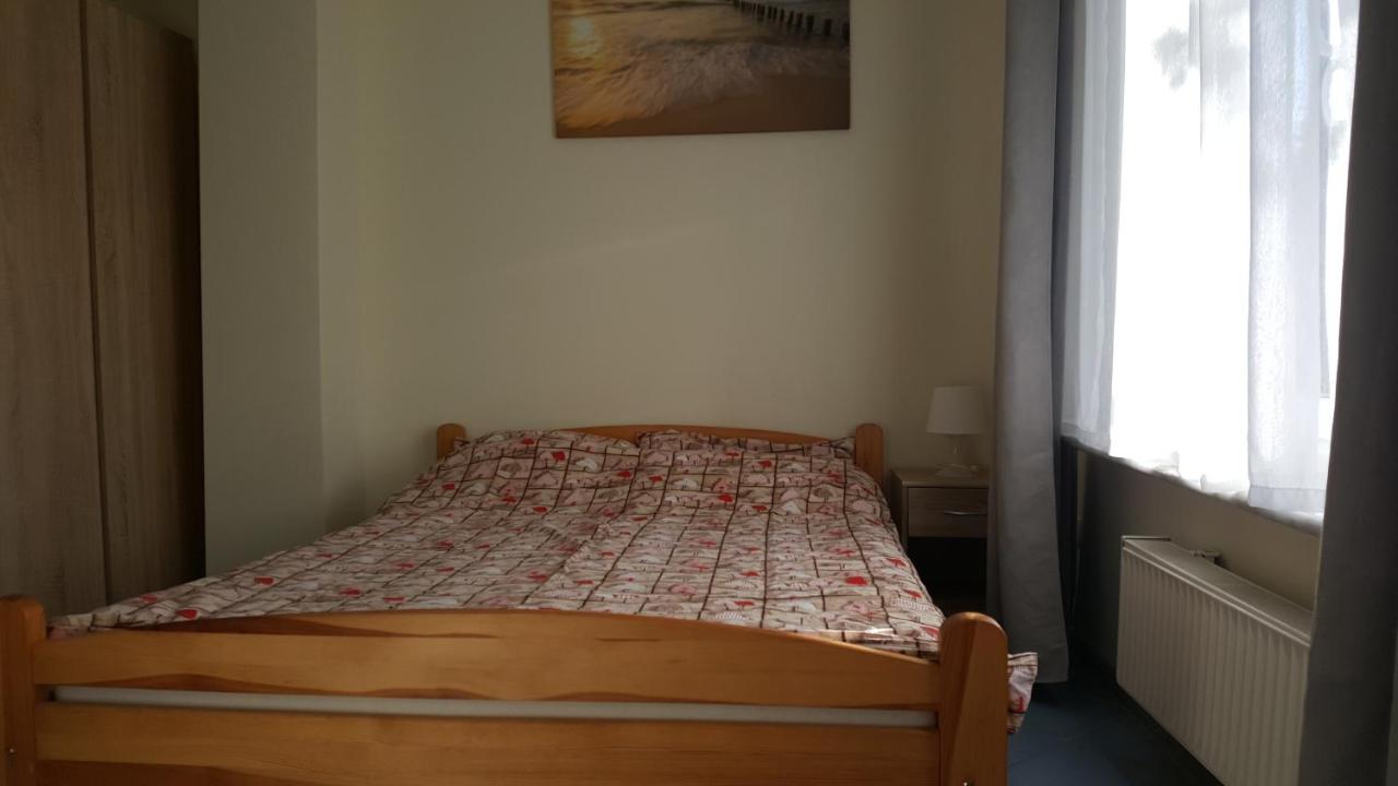 Bed and Breakfast Dom Joanna à Dziwnów Extérieur photo