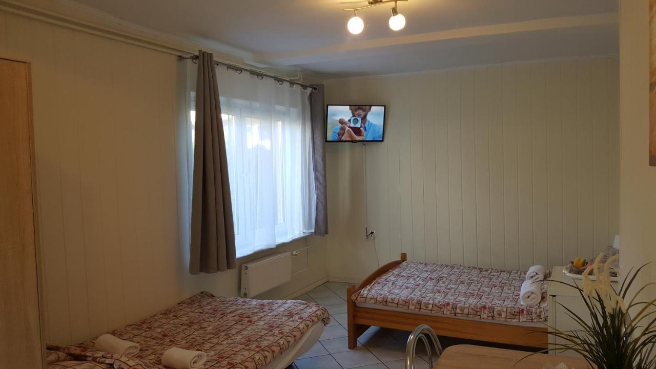 Bed and Breakfast Dom Joanna à Dziwnów Extérieur photo